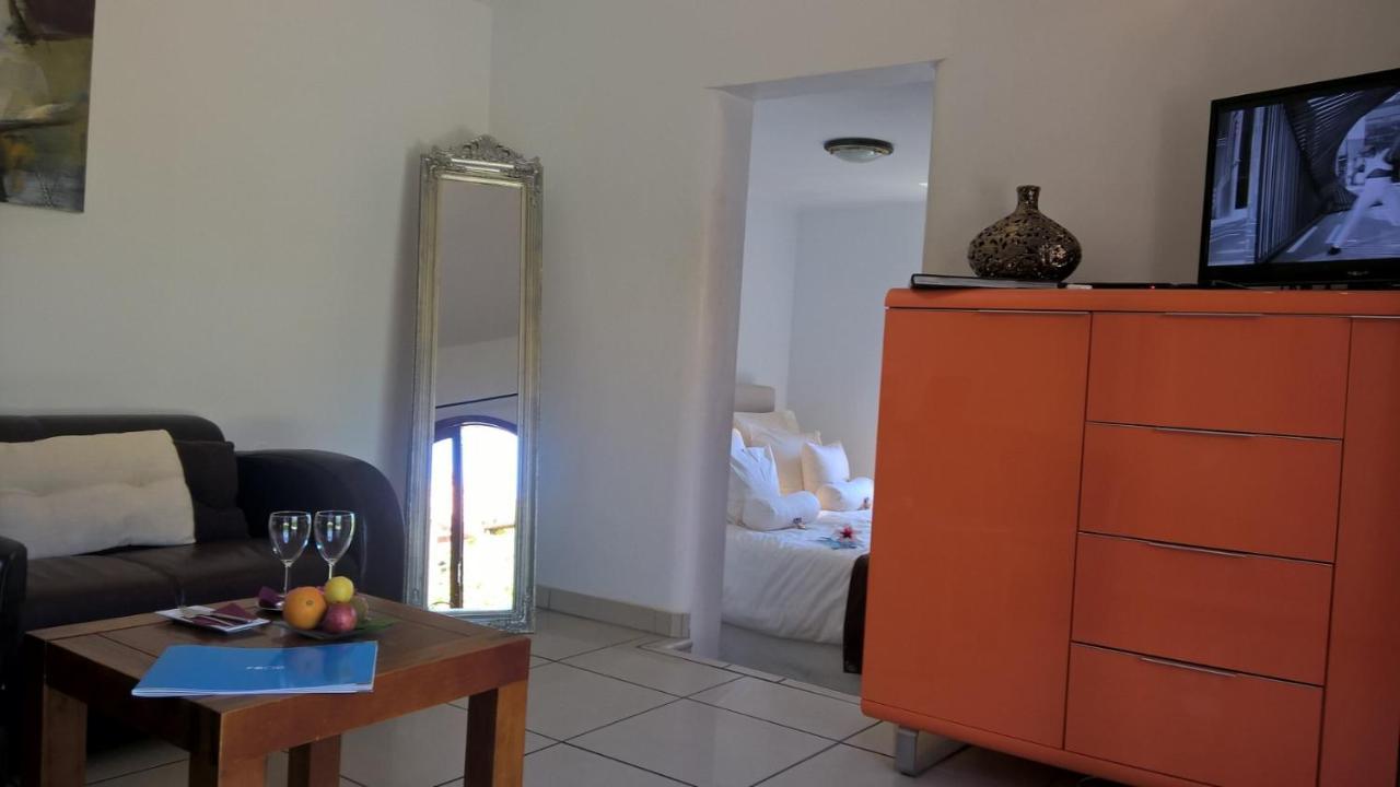 Birdcage Gay Men Resort And Lifestyle Hotel (Adults Only) プラヤ・デル・イングレス エクステリア 写真