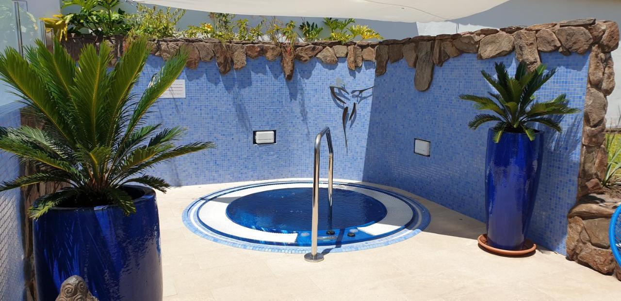 Birdcage Gay Men Resort And Lifestyle Hotel (Adults Only) プラヤ・デル・イングレス エクステリア 写真